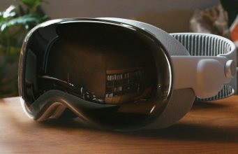 Apple якобы откладывает выпуск более дешёвого Vision Pro после 2027 года, вместо этого может появиться обновленный чип M5